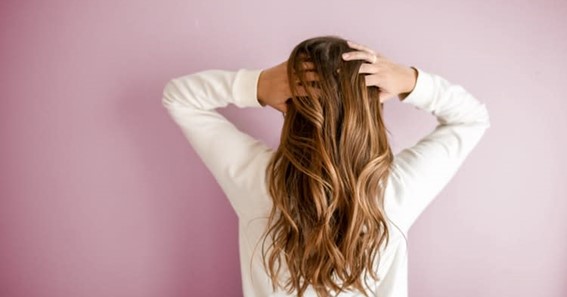 Switching To a Natural Shampoo for Dandruff and Hair Fall?
