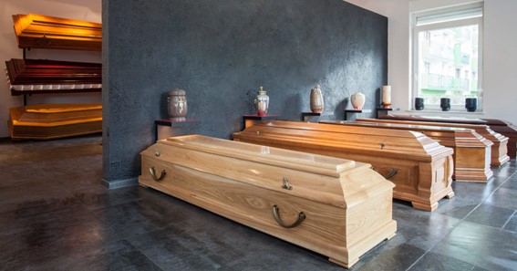 Cremation Caskets 101: What You Need to Know About This Memorial Method