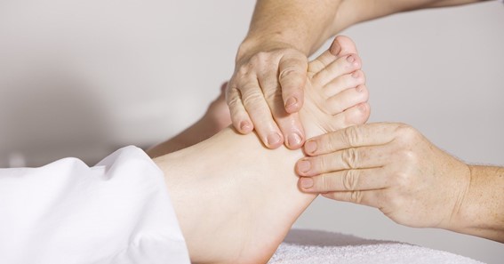 What Does A Massage Therapist Do?
